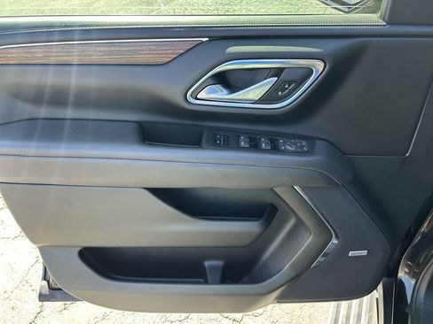 Used 2022 Chevrolet Tahoe High Country AWD/4WD image 23