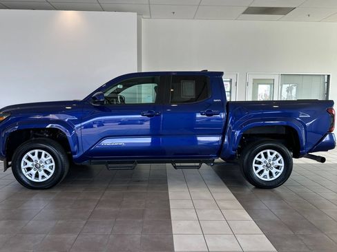 Certified 2024 Toyota Tacoma SR5 RWD image 7
