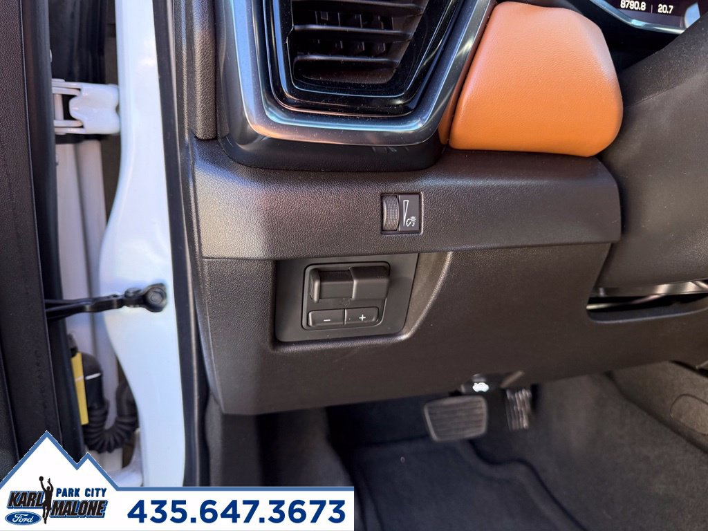 Used 2026 GMC Canyon AT4 AWD/4WD image 17