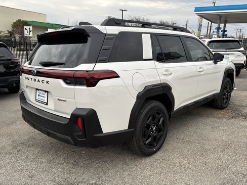 New 2026 Subaru Outback Limited image 3