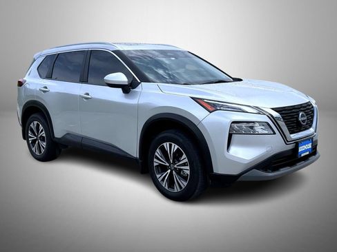 Used 2023 Nissan Rogue SV w/ SV Premium B Package AWD/4WD image 3