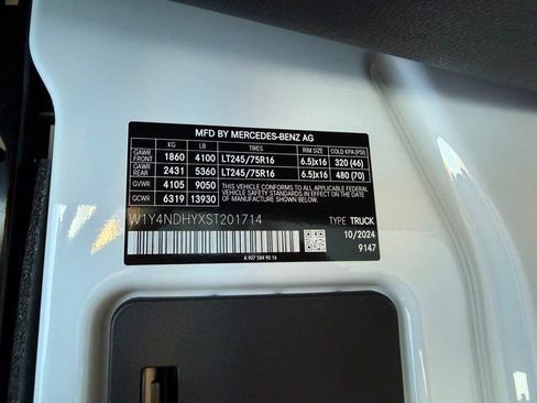 New 2025 Mercedes-Benz Sprinter 2500 image 28