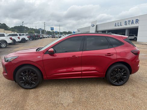 Used 2026 Ford Escape ST-Line Elite w/ Equipment Group 501A AWD/4WD image 3