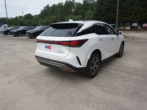 Used 2024 Lexus RX 350 FWD w/ Technology Package image 23