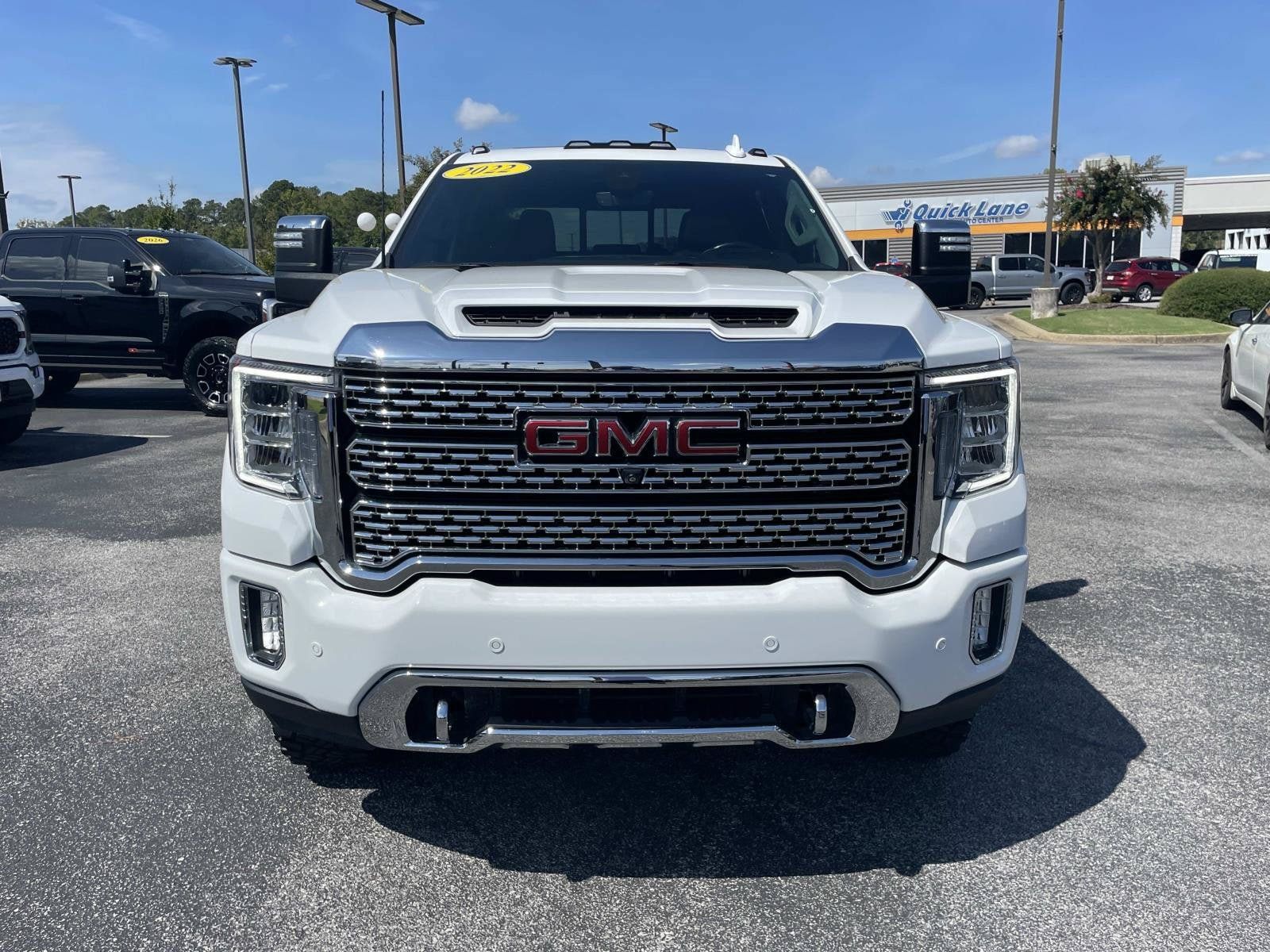 Used 2022 GMC Sierra 3500 Denali w/ Denali Ultimate Package AWD/4WD image 10