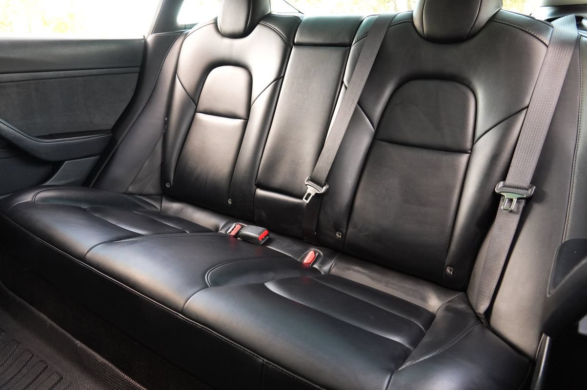 Used 2022 Tesla Model 3 RWD image 13