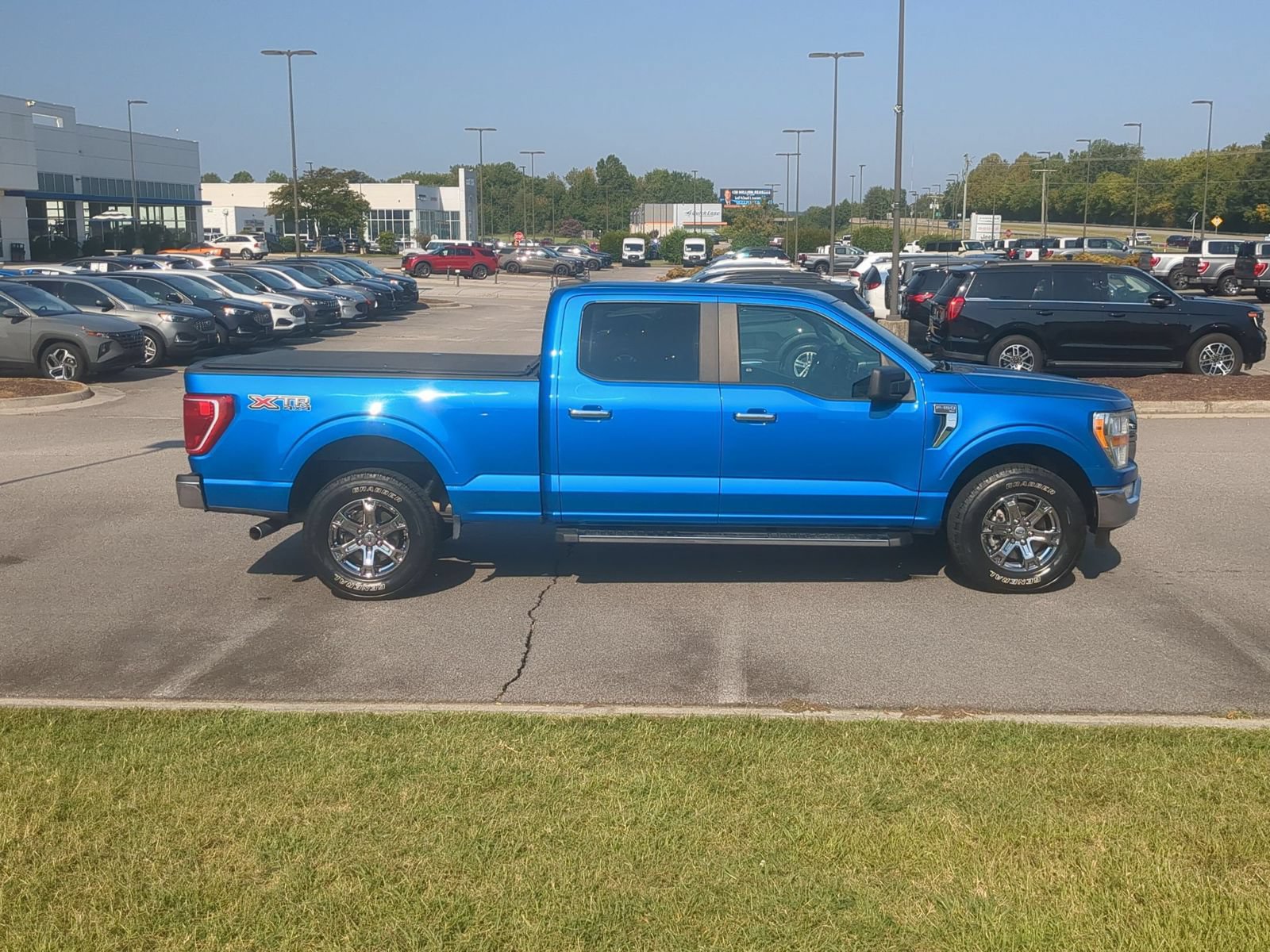 Used 2021 Ford F150 XLT w/ XTR Package AWD/4WD image 2