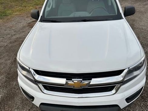 Used 2020 Chevrolet Colorado W/T w/ WT Convenience Package image 16