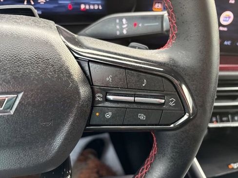 Used 2024 Chevrolet Traverse RS image 13