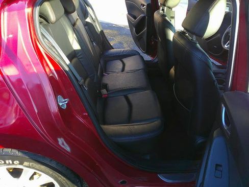 Used 2015 MAZDA MAZDA3 i Grand Touring image 7