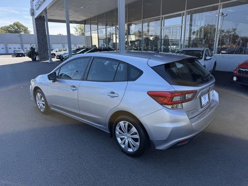 Certified 2023 Subaru Impreza 2.0i image 3