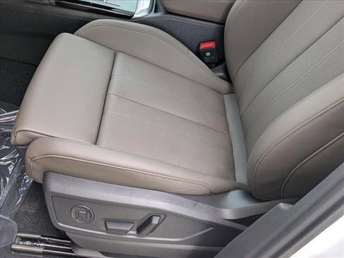 New 2025 Audi Q5 Premium Plus w/ Premium Plus image 4