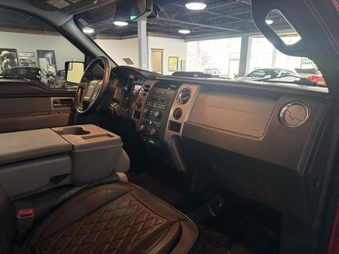 Used 2011 Ford F150 XLT w/ XLT Chrome Pkg image 16