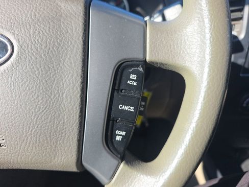 Used 2008 Kia Sorento LX image 22