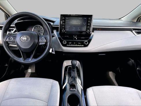 Used 2021 Toyota Corolla LE FWD image 16