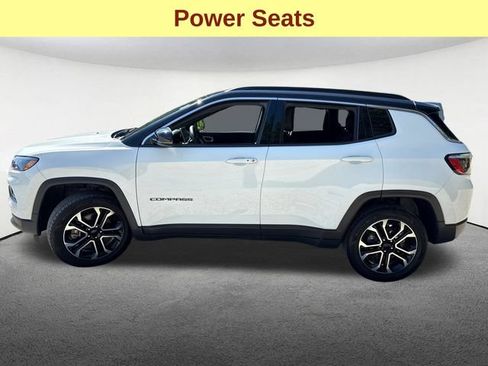 Used 2023 Jeep Compass Limited AWD/4WD image 6