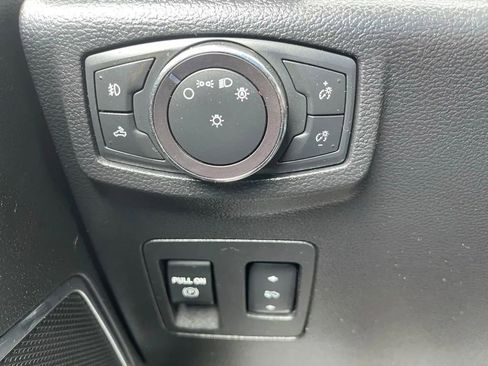 Used 2018 Ford F150 Lariat w/ Trailer Tow Package AWD/4WD image 31
