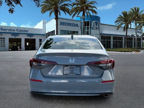 Used 2025 Honda Civic Sport image 7
