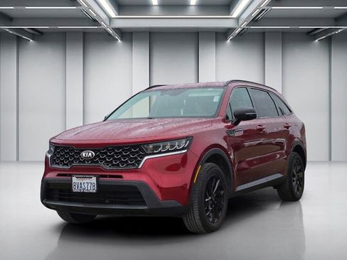 Certified 2021 Kia Sorento S AWD/4WD image 3