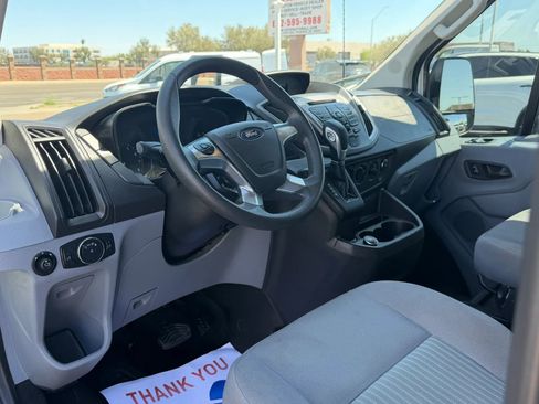 Used 2019 Ford Transit 350 XLT RWD image 12