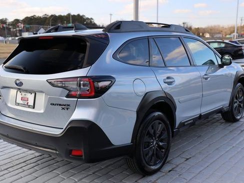 Certified 2023 Subaru Outback Onyx Edition XT image 5