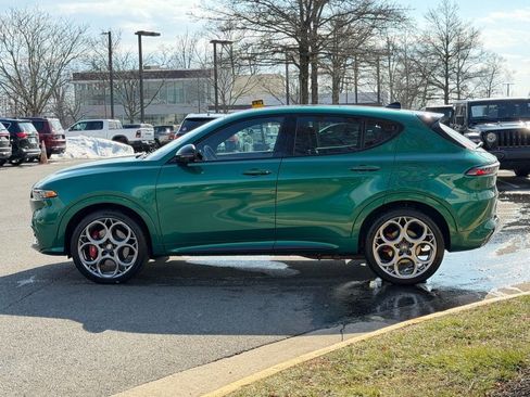 Used 2025 Alfa Romeo Tonale Tributo Italiano image 9