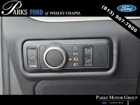 Certified 2023 Ford Explorer XLT image 26