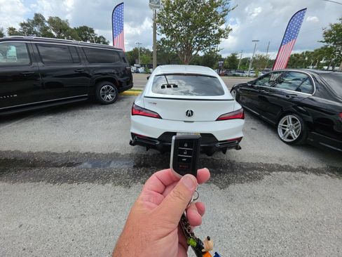 Used 2025 Acura Integra Type S FWD image 4