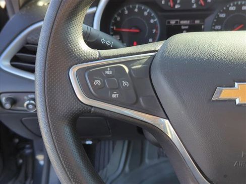 Used 2022 Chevrolet Malibu LT image 13