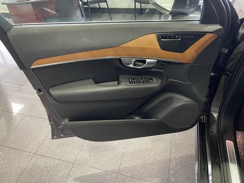 Used 2024 Volvo XC90 T8 Plus w/ Protection Package AWD/4WD image 23