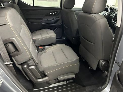 Used 2020 Chevrolet Traverse LT AWD/4WD image 14