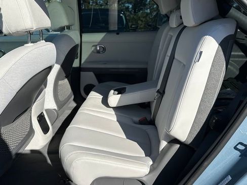 Used 2024 Hyundai Ioniq 5 Limited image 14