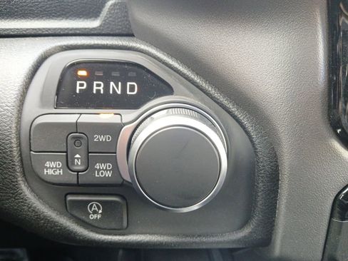 New 2026 RAM 1500 Express image 7