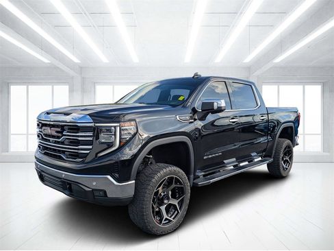 Used 2022 GMC Sierra 1500 SLT w/ SLT Premium Plus Package image 7