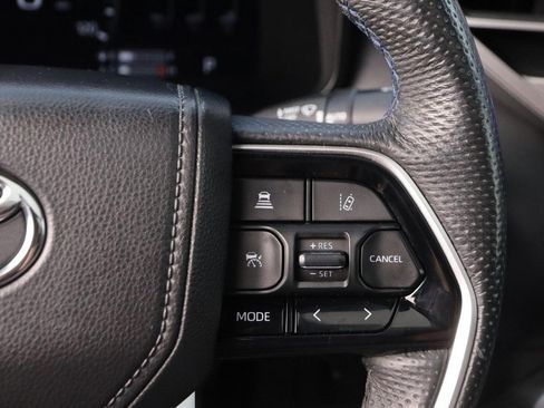 Used 2024 Toyota Tundra Platinum image 13