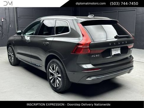 Used 2022 Volvo XC60 T8 Inscription Expression AWD/4WD image 4