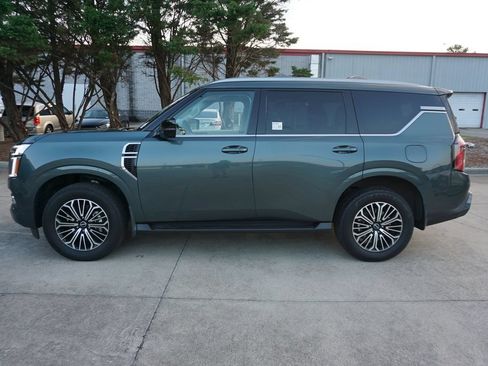 Used 2025 Nissan Armada Platinum RWD image 20