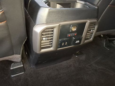 Used 2018 Ford F150 Raptor w/ Equipment Group 802A Luxury image 9