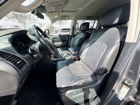 Used 2023 Nissan Armada Platinum w/ Captain's Chairs Package RWD image 23