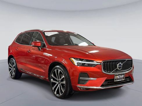 Used 2023 Volvo XC60 B5 Ultimate w/ Protection Package Premier FWD image 9