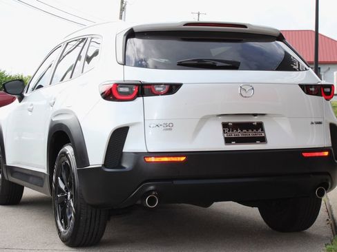 Used 2024 MAZDA CX-50 AWD 2.5 S w/ Preferred Package image 22