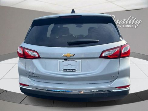 Used 2018 Chevrolet Equinox LT FWD image 5