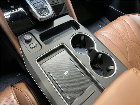 New 2026 Acura MDX SH-AWD w/Advance image 17