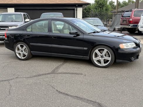 Used 2004 Volvo S60 R AWD/4WD image 33