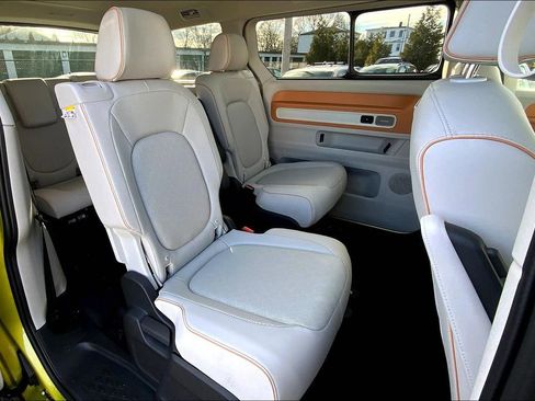 New 2025 Volkswagen ID. Buzz 1st Edition image 21