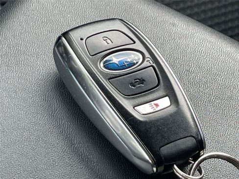 Used 2023 Subaru Forester Premium AWD/4WD image 31