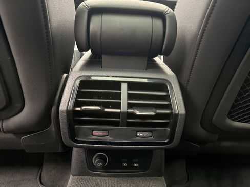 Used 2025 Audi Q3 2.0T Premium AWD/4WD image 19