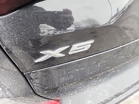 Used 2022 BMW X5 xDrive40i image 11
