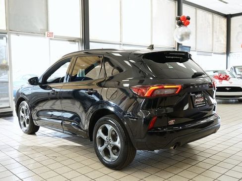 Used 2023 Ford Escape ST-Line Select w/ Tech Pack #2 image 5