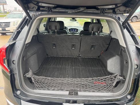 Used 2020 GMC Terrain SLT w/ Preferred Package AWD/4WD image 10